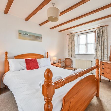 Polean Farm Cottages - With Free Animal Feeding And Pony Rides And Free Access To A Nearby Pool Looe Exterior foto